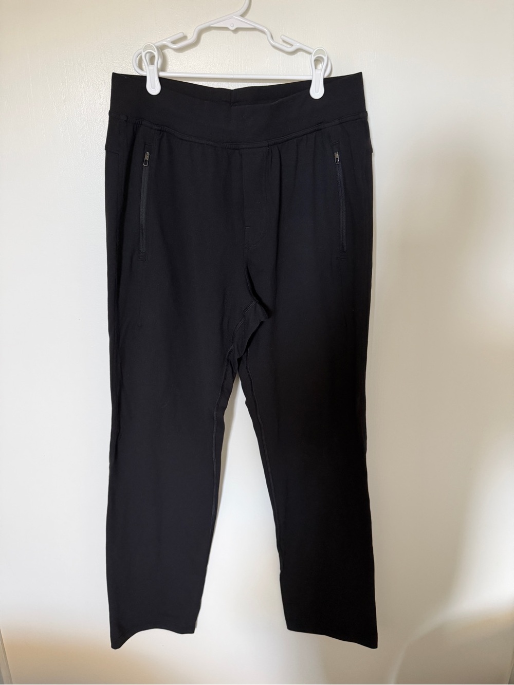 Women’s Black LuluLemon Joggers